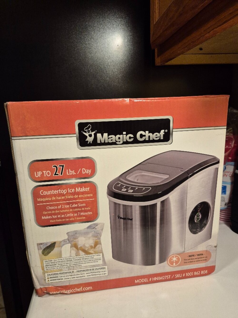 NEW MAGIC CHEF ICE MAKER STAINLESS STEEL 27 lb.